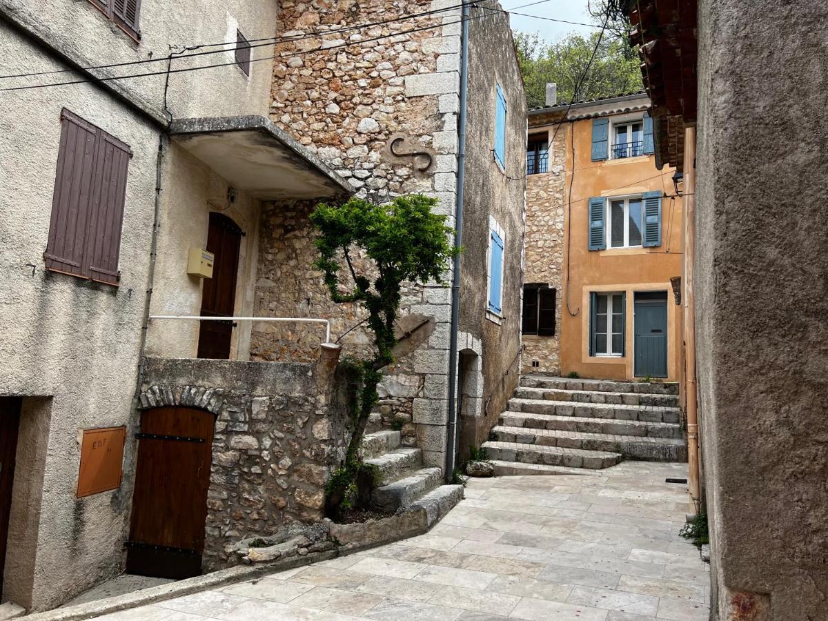 Le Vieux Chateau Aiguines Εξωτερικό φωτογραφία